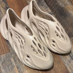 Men’s Cream Slip-On Shoes